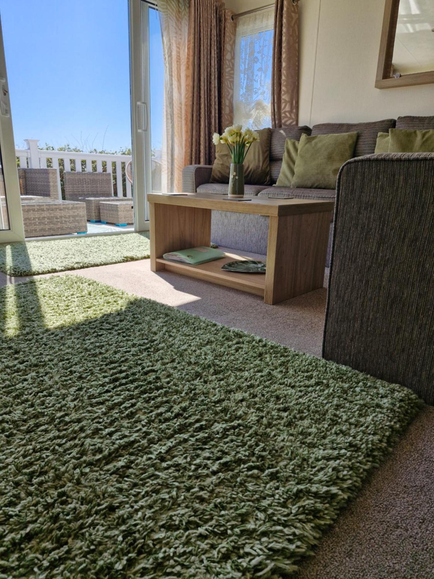 Beautiful 2 Bedroom Caravan, Holiday Park Tenby Saint Florence Εξωτερικό φωτογραφία